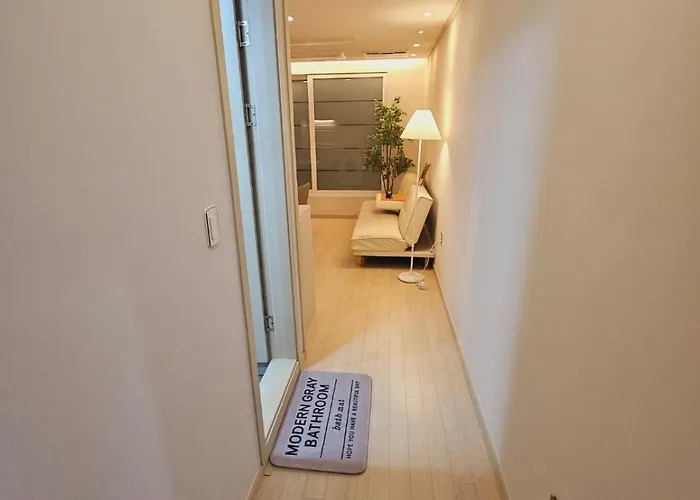 아파트 Modern House